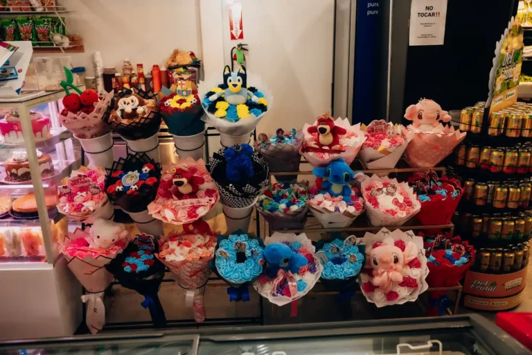 La Plazita Supermarket restaurent items 14